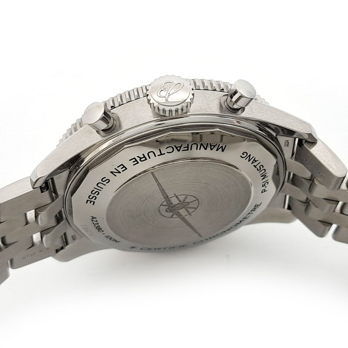 BREITLING 
クラシック アヴィ クロノグラフ 42 P-51 マスタング 
箱ギャラ付