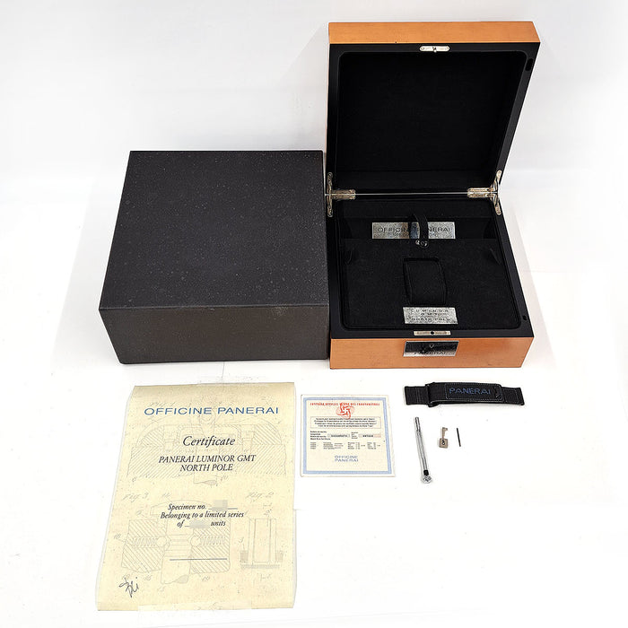 OFFICINE PANERAI 
ルミノール ノースポール 
箱付