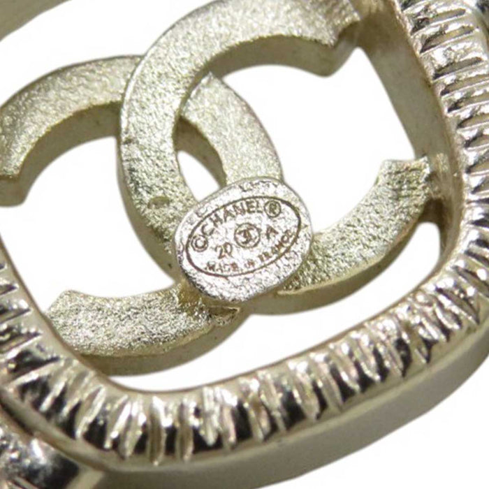 CHANEL
COCO CC Logo Rhinestone 20A Light Gold Metal
Coco Mark Ribbon Costume Pearl Necklace