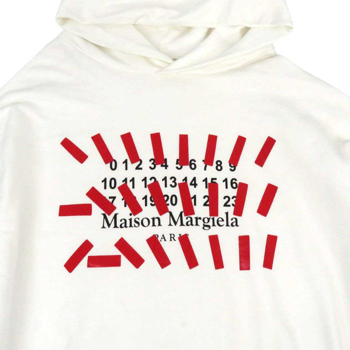 Maison Margiela 
カレンダー プリント スウェット 
ナンバーズ ロゴ フーディー