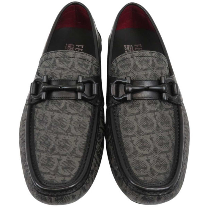 Salvatore Ferragamo 
総柄 レザー 
ガンチーニ ドライビングシューズ