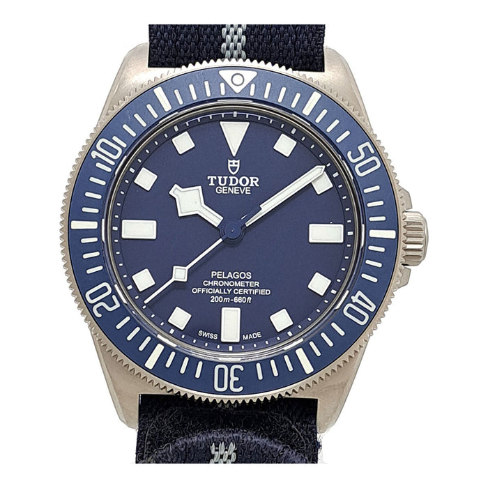 TUDOR
Pelagos FXD
With box and warranty card