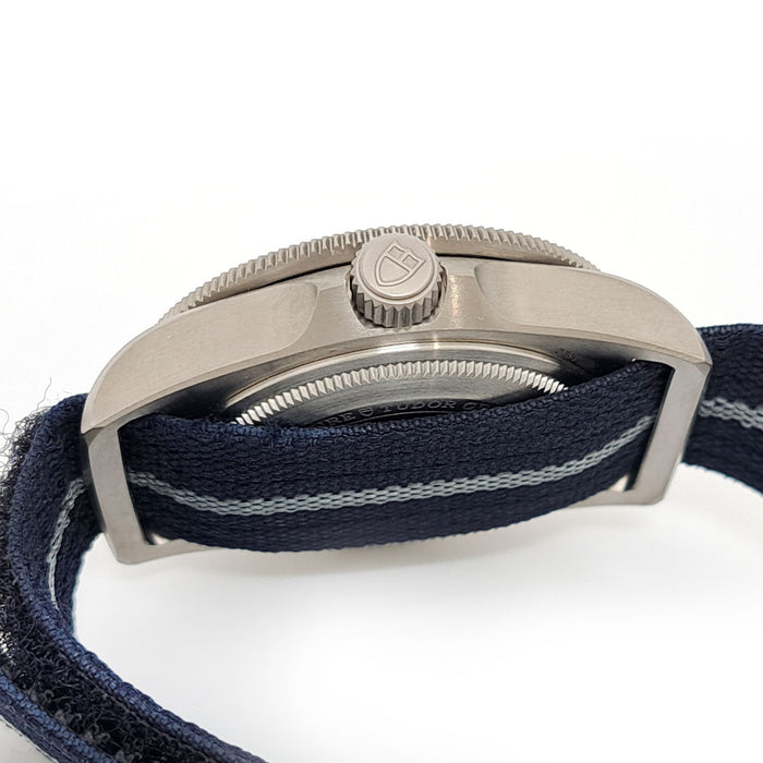 TUDOR
Pelagos FXD
With box and warranty card