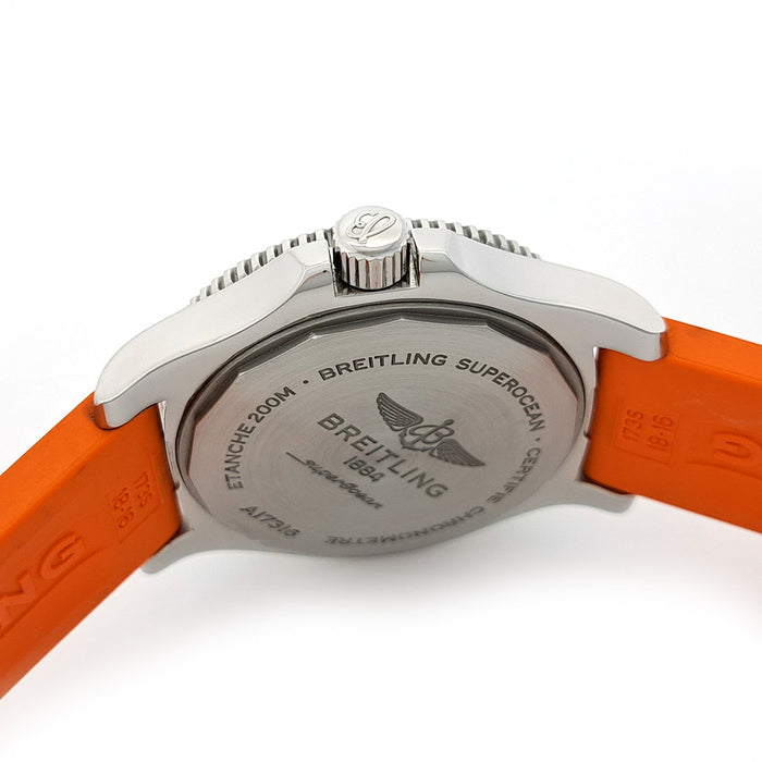 BREITLING 
Superocean 36 
With box and warranty card