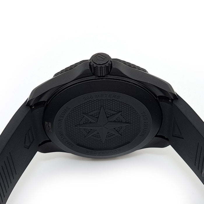 TAG HEUER 
アクアレーサー プロフェッショナル200 ソーラー クロノグラフ 
箱ギャラ付