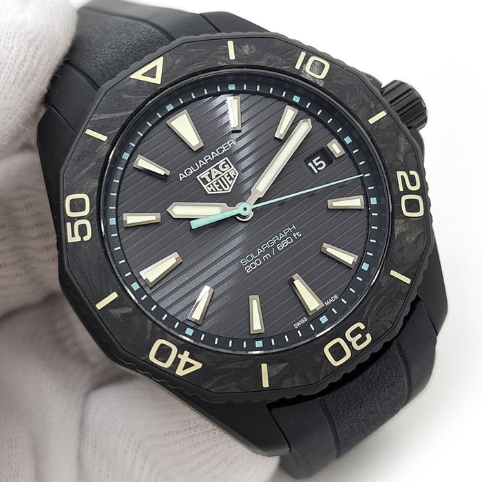 TAG HEUER 
アクアレーサー プロフェッショナル200 ソーラー クロノグラフ 
箱ギャラ付