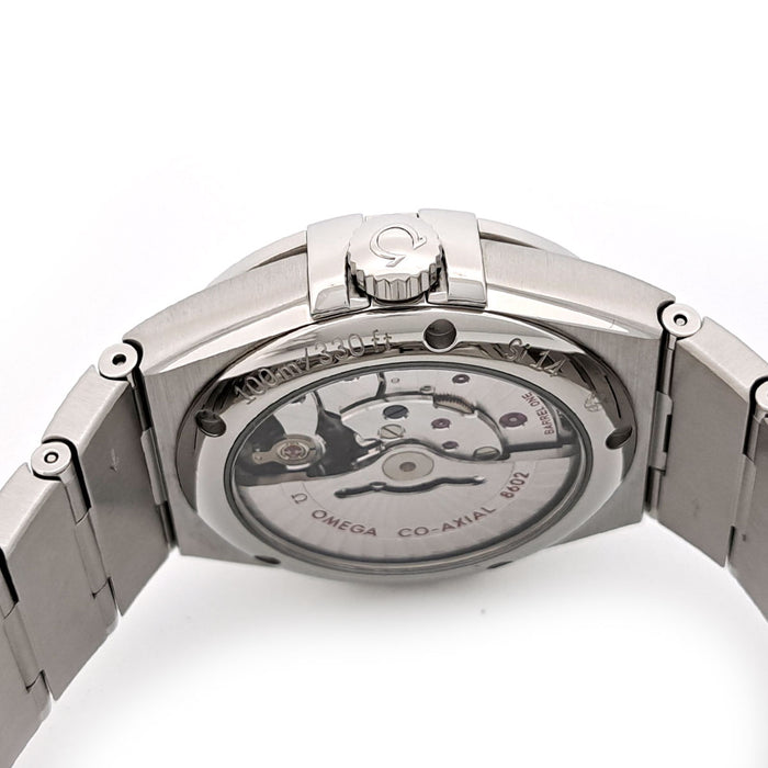 OMEGA
Constellation Day-Date
With Box