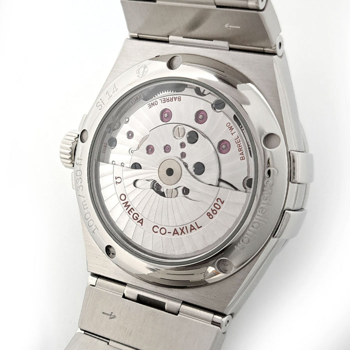 OMEGA
Constellation Day-Date
With Box