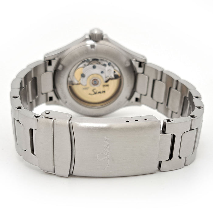 Sinn 
556.JUB 
With box and warranty card