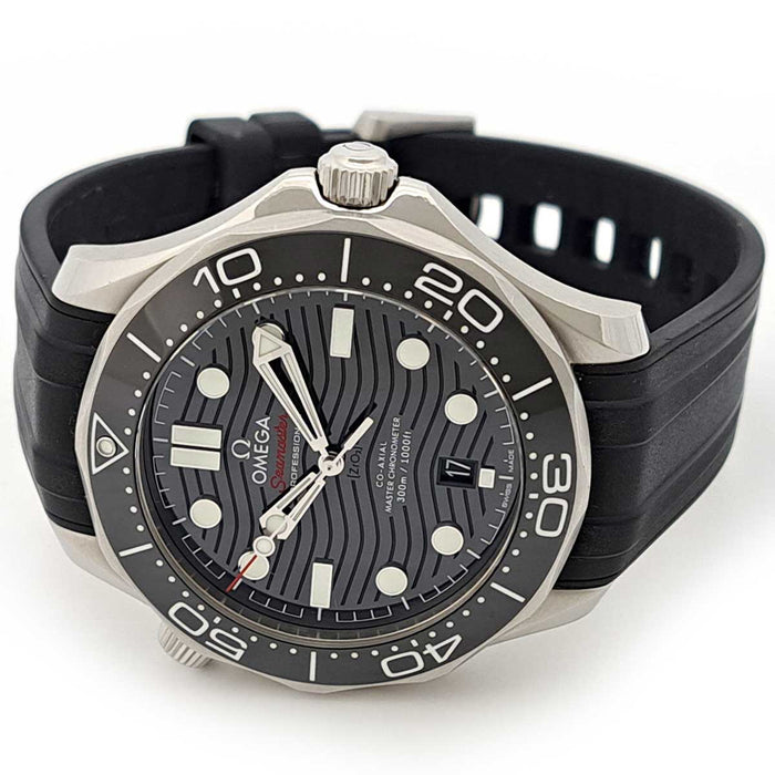 OMEGA Seamaster Diver 300M Co-Axial Master Chronometer With Box and Warranty Card