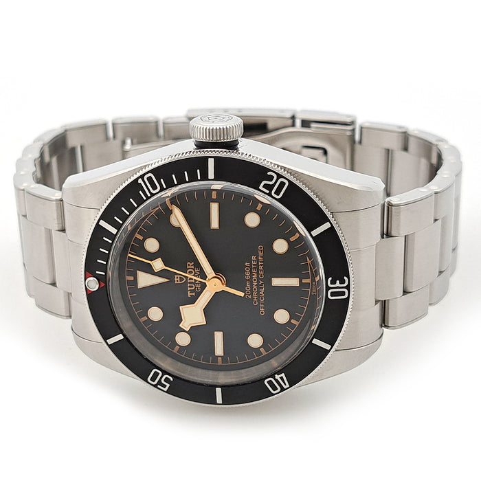 TUDOR
Heritage Black Bay
With box and warranty card