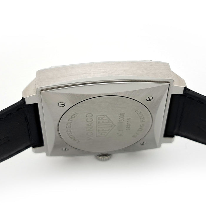 TAG HEUER 
モナコ クロノグラフ 復刻モデル
