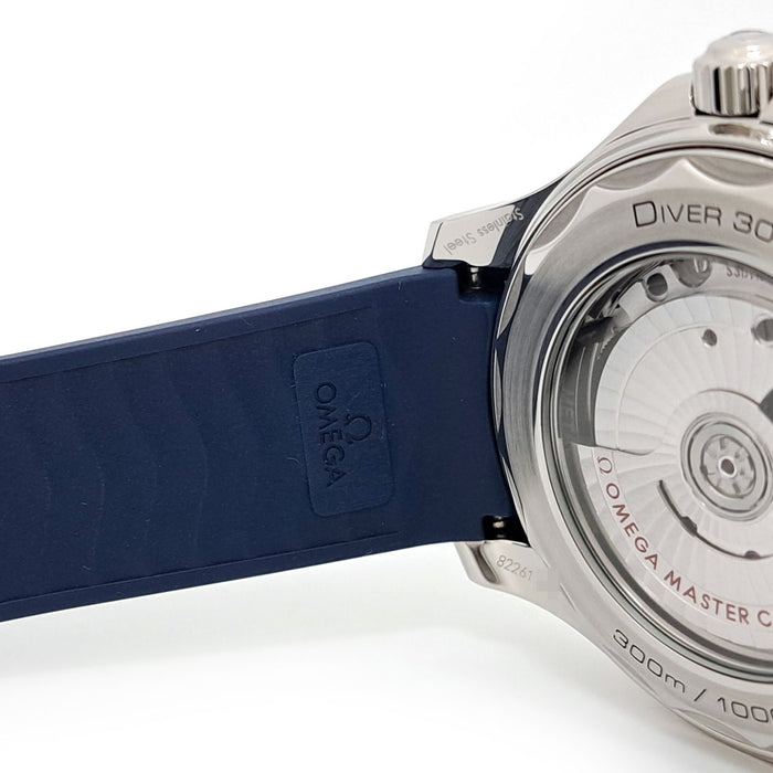 OMEGA 
シーマスター ダイバー 300M コーアクシャル 
箱ギャラ付