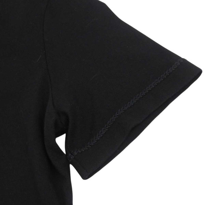 CHANEL 
COCO CC logo étoile camélia broderie coton 
T-shirt brodé logo Coco