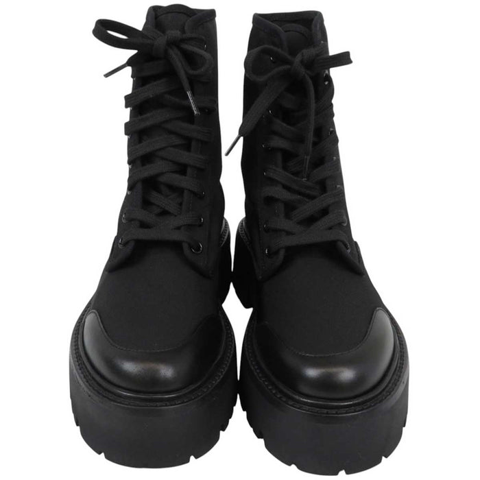 CELINE 
ロゴ ラバーアウトソール レザーキャップ ラウンドトゥ 
トリオンフ レザーパッチ バルキー レースアップブーツ