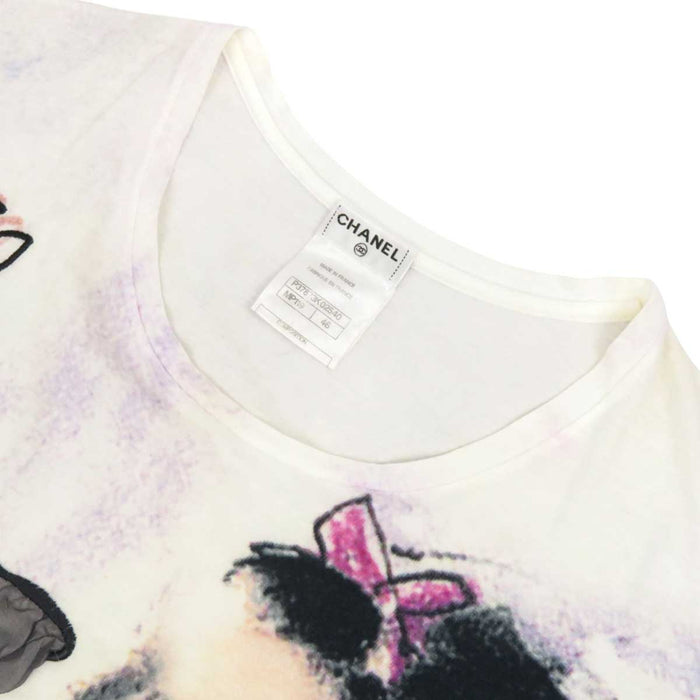 CHANEL
COCO CC logo embroidery cotton
Coco mark Coco Mademoiselle graphic print T-shirt
