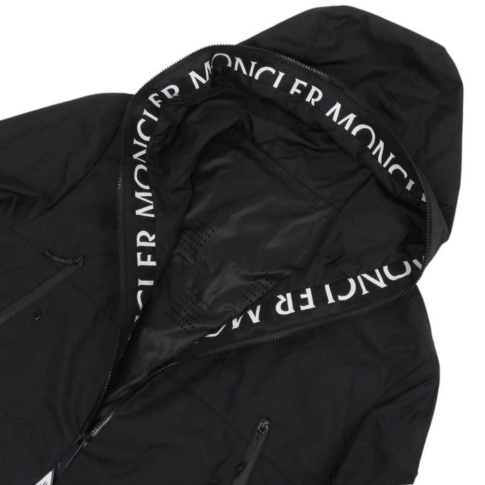 MONCLER 
ワッペン ロゴ ジップアップ パーカー 2022年製 
JUNICHI GIUBBOTTO ナイロンジャケット