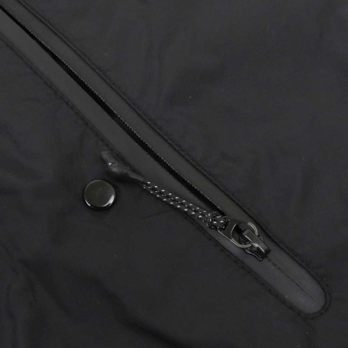 MONCLER 
ワッペン ロゴ ジップアップ パーカー 2022年製 
JUNICHI GIUBBOTTO ナイロンジャケット