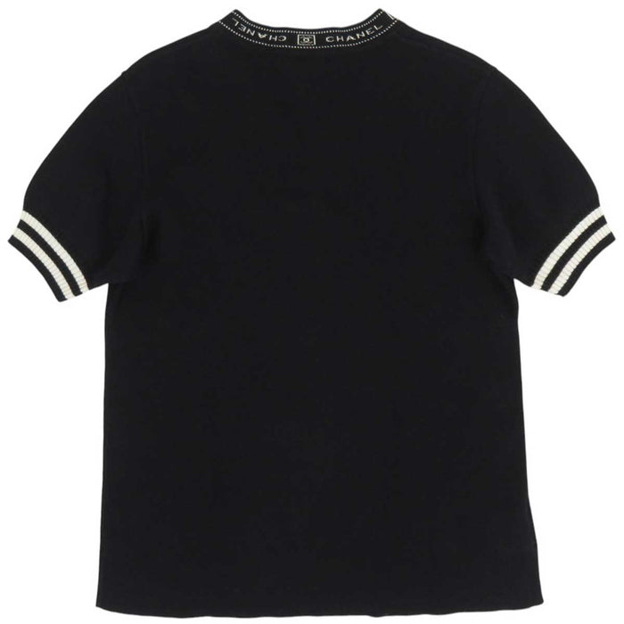 CHANEL 
COCO CC Logo V-Neck 
Coco Mark Short Sleeve Cotton Knit