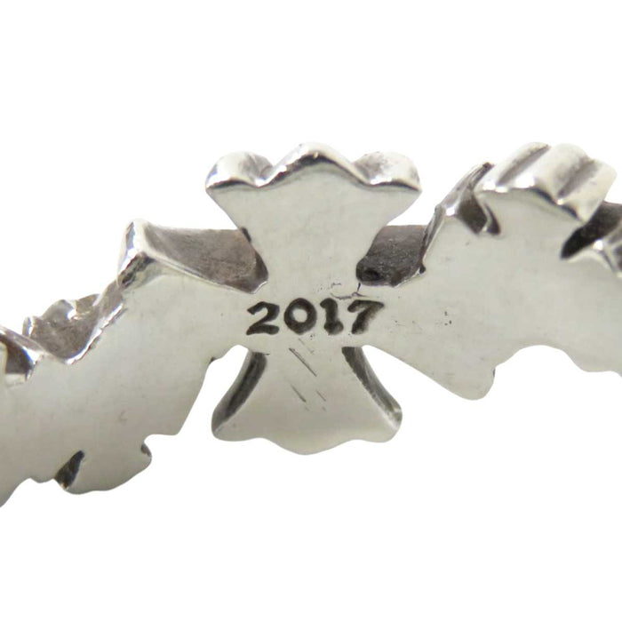 CHROME HEARTS
CH Cross PLUS WAVE Logo CH Silver
Plus Wave Ring