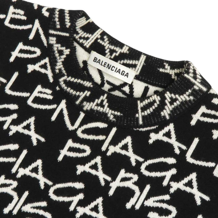 BALENCIAGA 
総柄 ウール 
ロゴ ニット