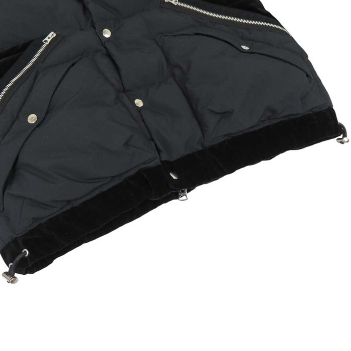 Sacai 
sacai ベルト ジップ 
SWITCHED DOWN JACKET 切替 ダウンジャケット