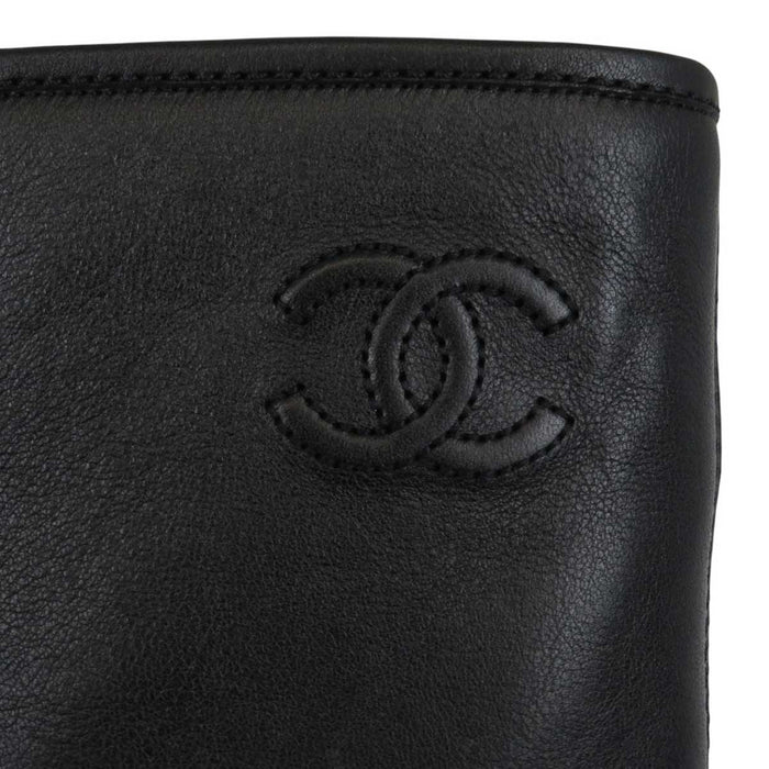 CHANEL 
サイドジップ ロゴ COCO CC ゴールドカラーメタル 
ココマーク マトラッセ レザー ショートブーツ