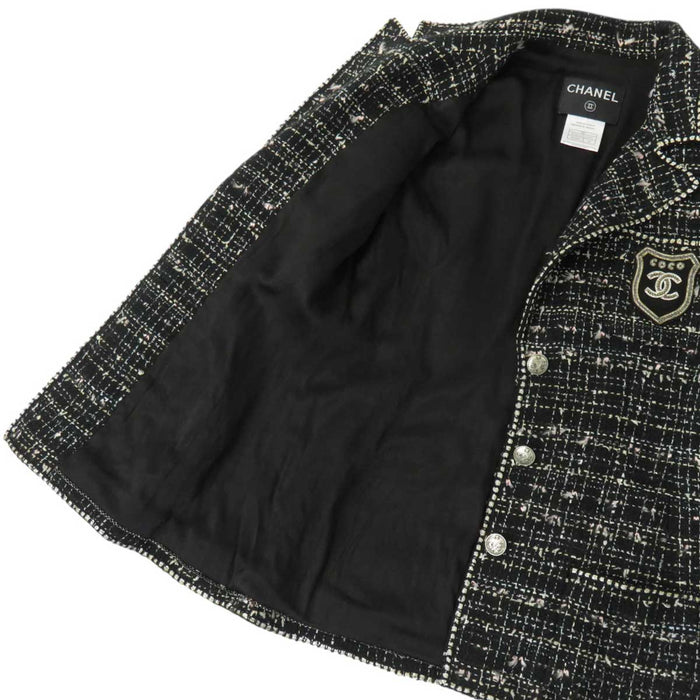CHANEL 
05C COCO CC ロゴ ココボタン 
ココマーク エンブレム ツイード テーラードジャケット