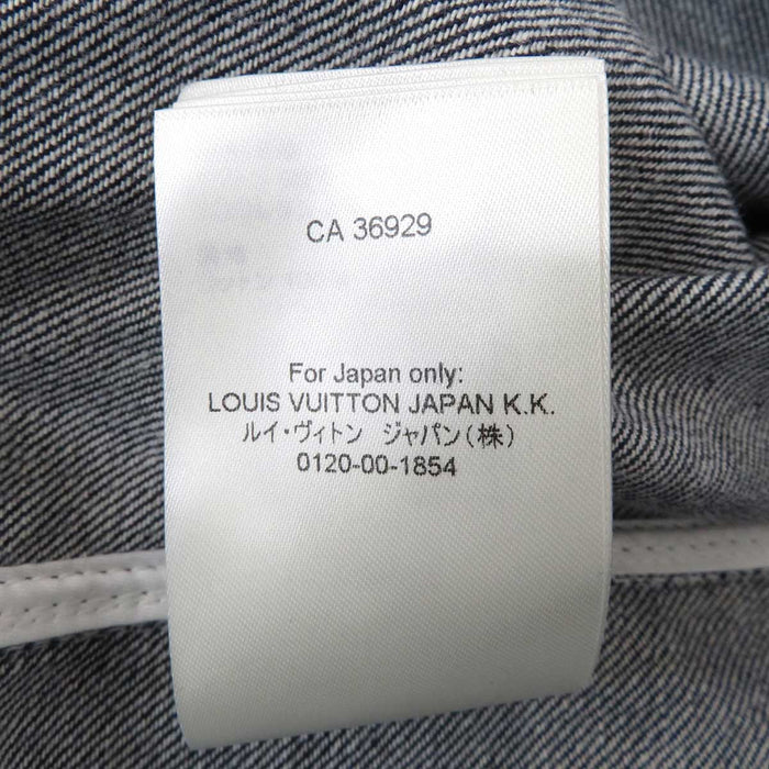 LOUIS VUITTON
LV Cotton
Bandana Short Sleeve Denim Shirt
Monogram