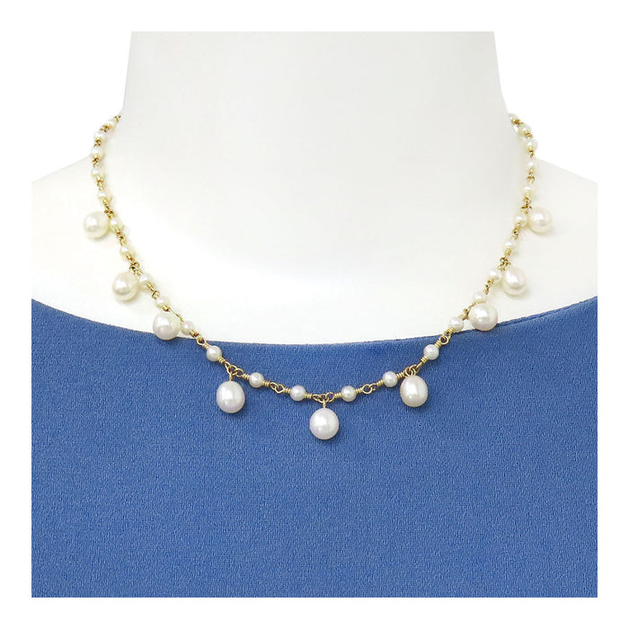 TIFFANY&Co. 
Pearl Necklace