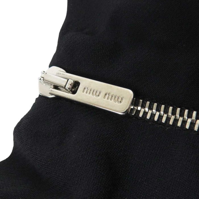 MIUMIU
Sheer High Neck
Sequin Logo Cropped T-Shirt