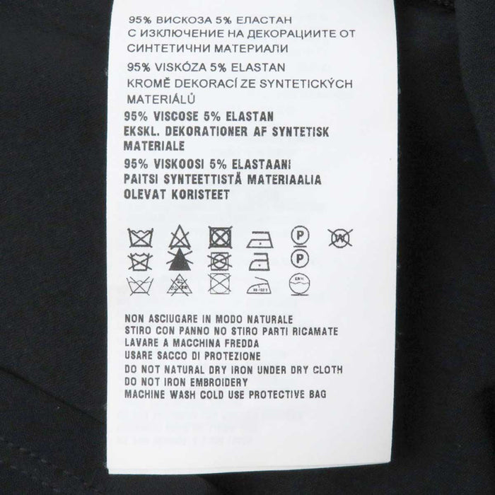 MIUMIU
Sheer High Neck
Sequin Logo Cropped T-Shirt