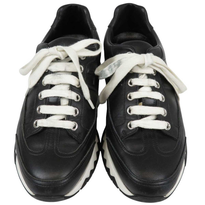 HERMES 
ロゴ H アッシュ レザー 
トレイル スニーカー