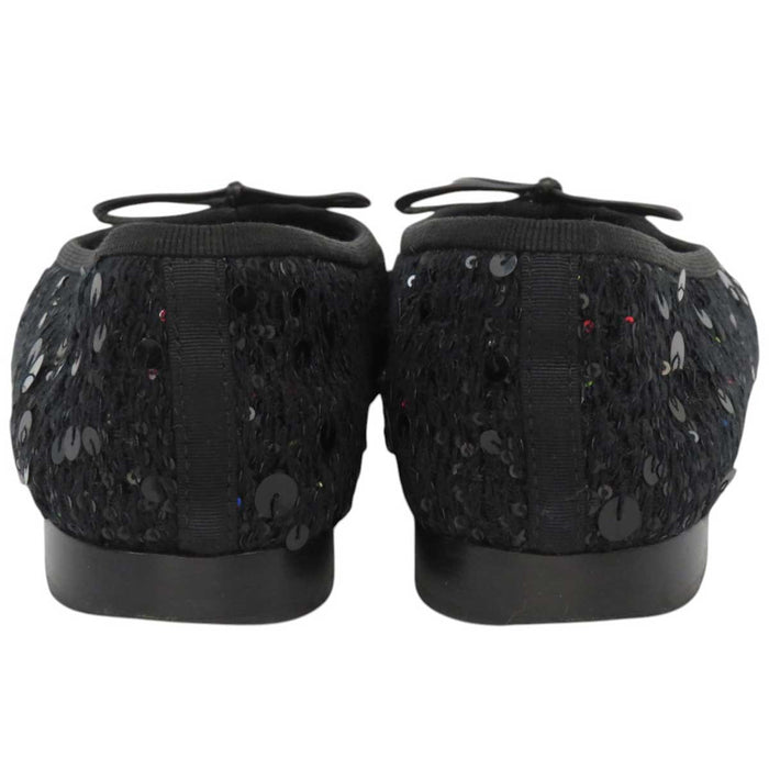 CHANEL
Logo COCO CC Round Toe
Coco Mark Ribbon Sequin Ballet Shoes