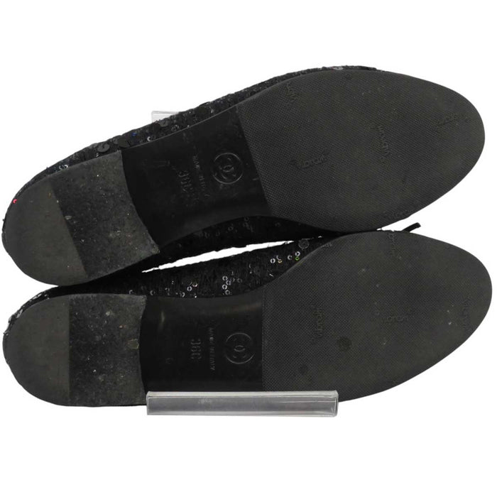 CHANEL
Logo COCO CC Round Toe
Coco Mark Ribbon Sequin Ballet Shoes