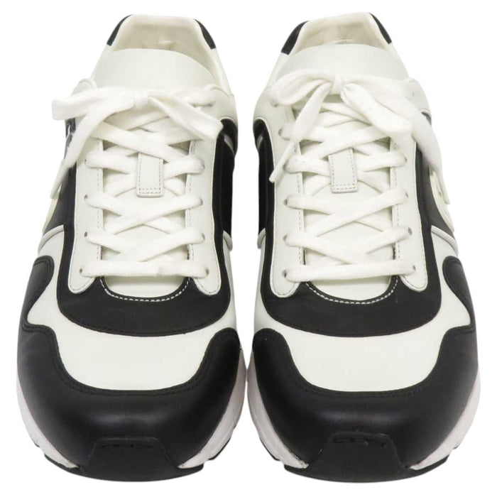 GUCCI 
Logo GG Bicolor Lace-Up 
Interlocking G Low-Cut Leather Sneakers