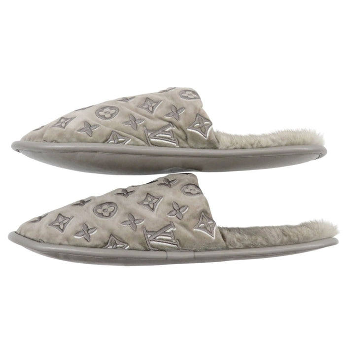 LOUIS VUITTON 
LV スリッパ ベロア ファー 
スイートライン ミュール ルームシューズ 
モノグラム