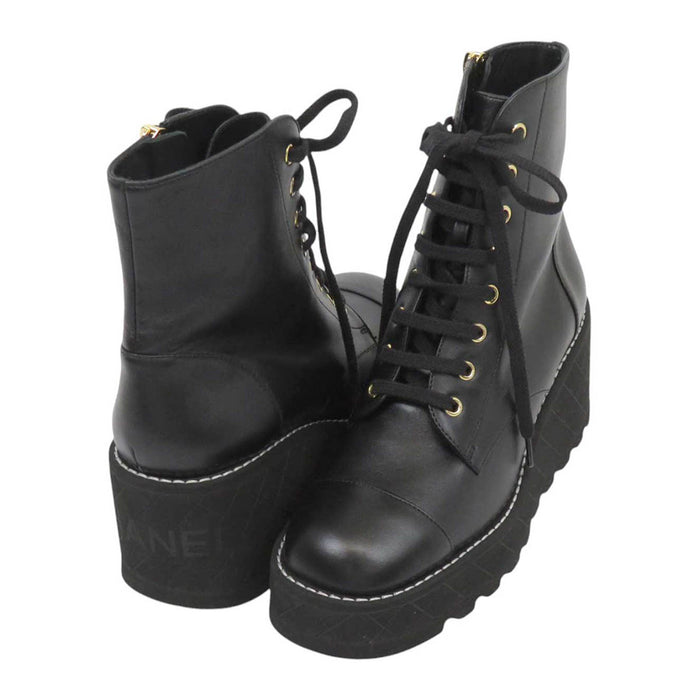 CHANEL 
Logo COCO CC Platform Shoes 
Coco Mark Leather Short Boots