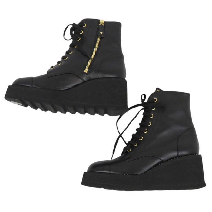 CHANEL 
Logo COCO CC Platform Shoes 
Coco Mark Leather Short Boots
