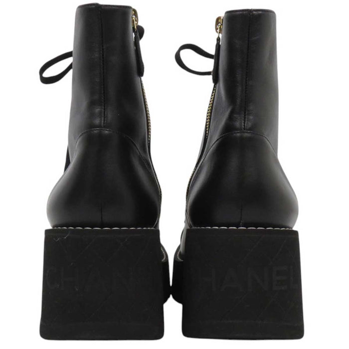 CHANEL 
Logo COCO CC Platform Shoes 
Coco Mark Leather Short Boots
