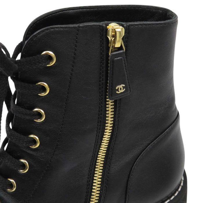 CHANEL 
Logo COCO CC Platform Shoes 
Coco Mark Leather Short Boots