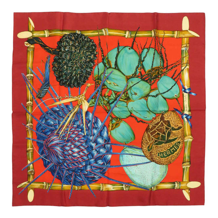 HERMES
Large Nut
Carré 90 JARDIN CREOLE Creole Paradise Silk Scarf