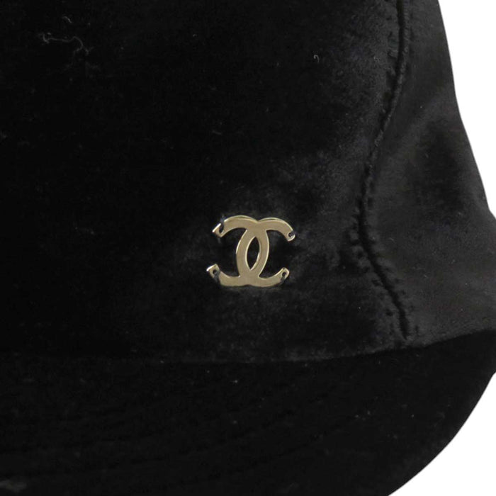 CHANEL 
Logo COCO CC 
Coco Mark Viscose Cap