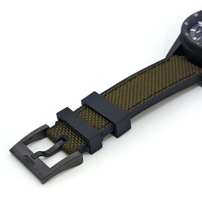 FORTIS
Flieger GMT Date
With Box