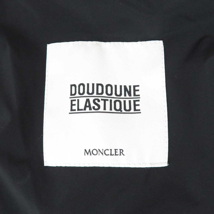 MONCLER 
ナイロン Aライン 
NEVALON ネバロン ダウンコート