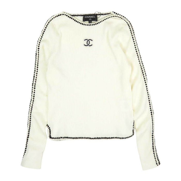 CHANEL
COCO CC Patch Wool
Coco Mark Long Sleeve Rib Knit