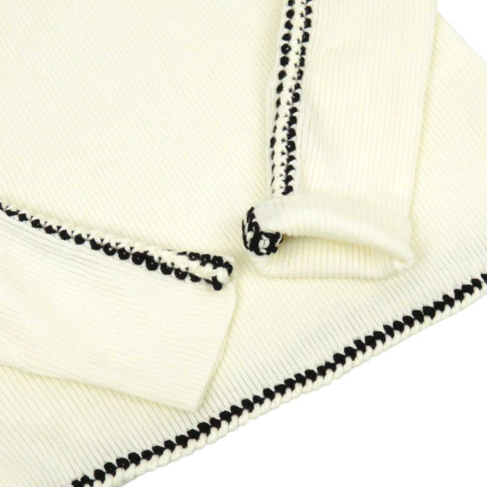 CHANEL
COCO CC Patch Wool
Coco Mark Long Sleeve Rib Knit