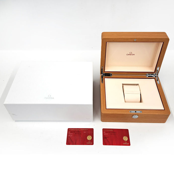 OMEGA
De Ville Prestige Co-Axial
With Box and Warranty Card
