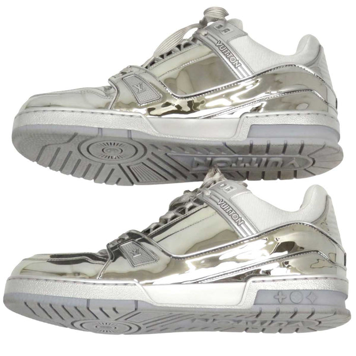 LOUIS VUITTON 
LV ロゴ メタリック 
トレイナー ライン スニーカー