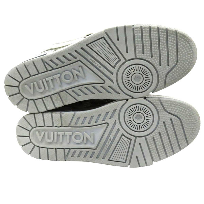 LOUIS VUITTON 
LV ロゴ メタリック 
トレイナー ライン スニーカー